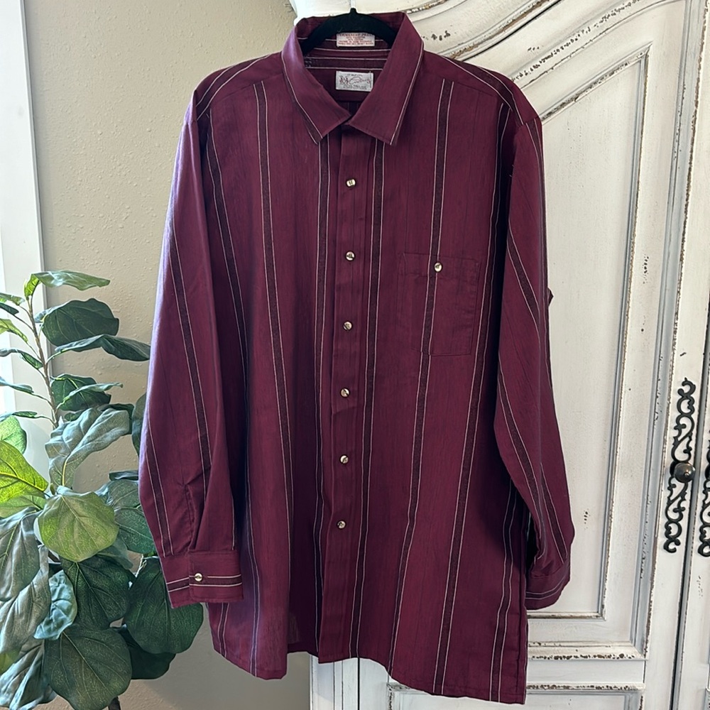 Vintage Courtney Permanent Press Burgundy Long Sleeve Button Up Shirt XLT